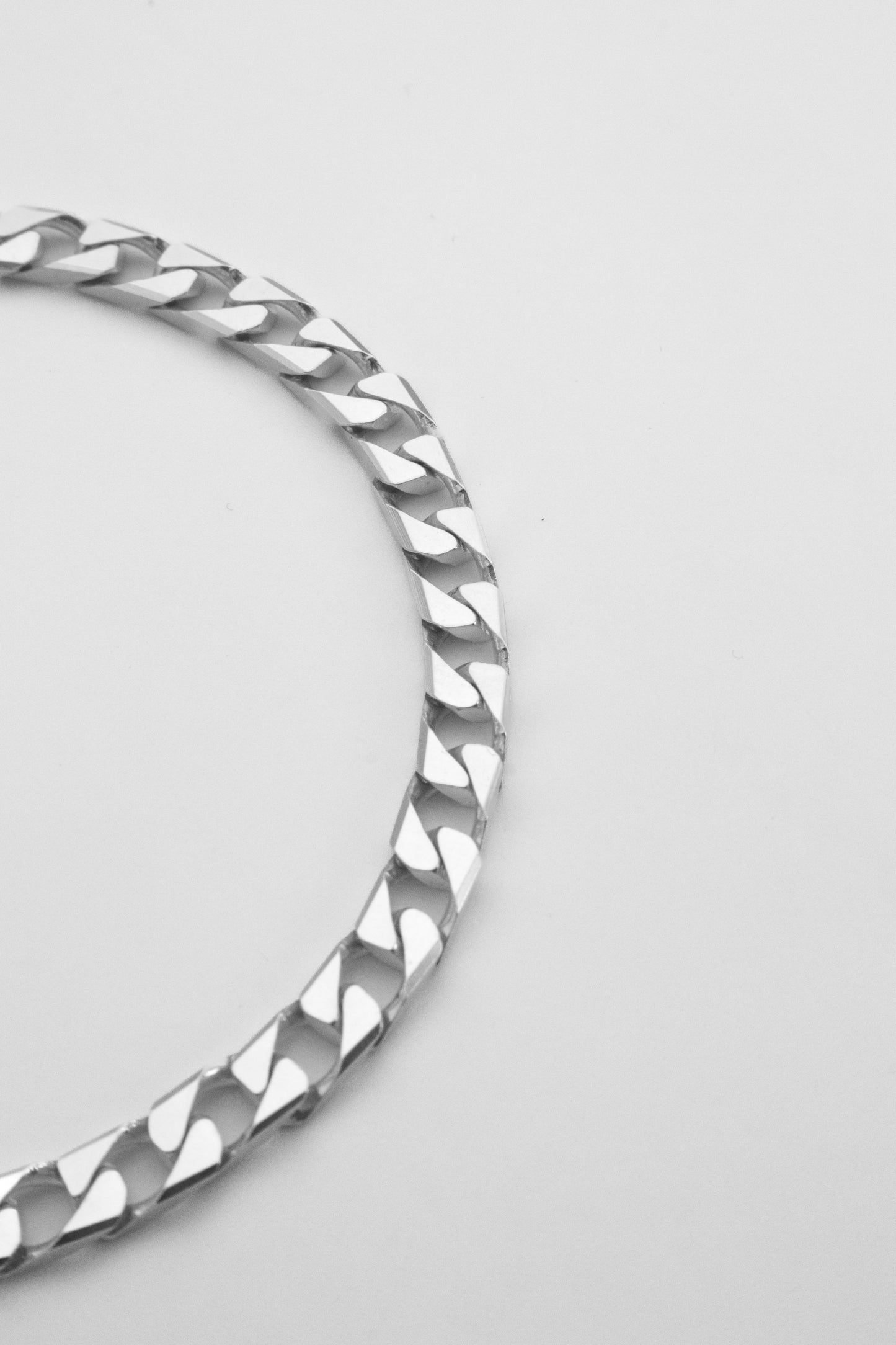 SQUARE CUBAN LINK BRACELET (4mm)
