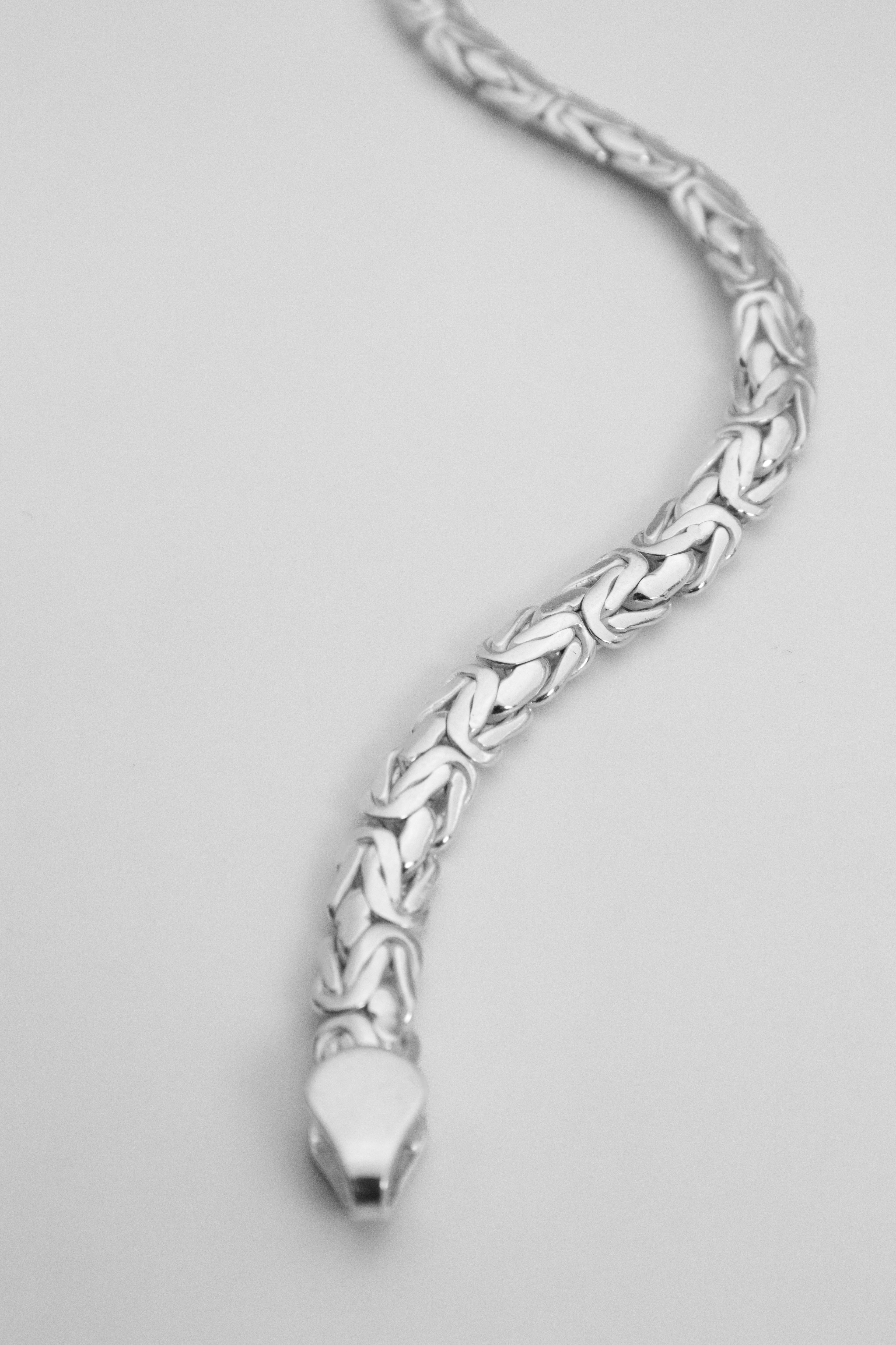 BYZANTINE LINK BRACELET (8mm)