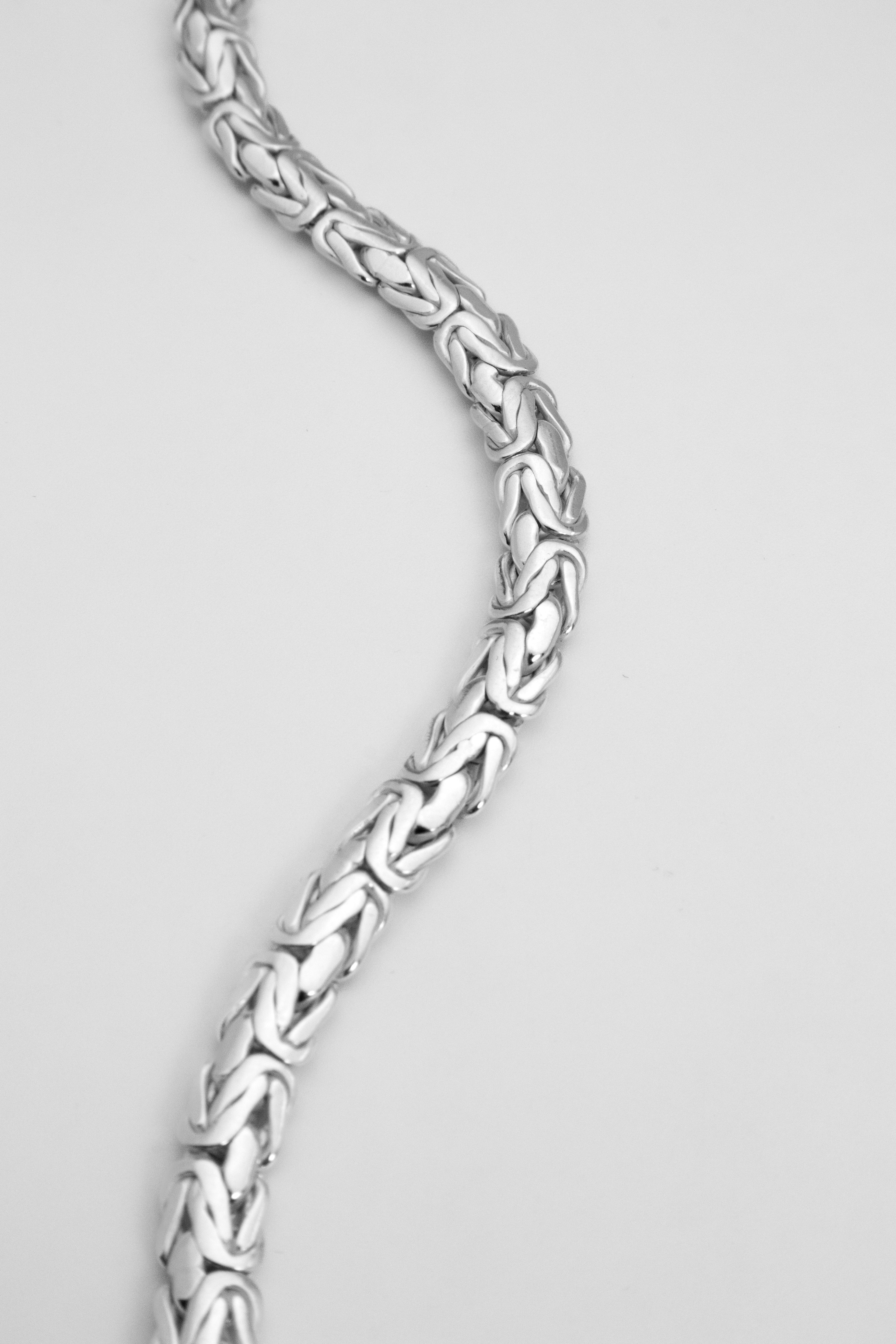 BYZANTINE LINK BRACELET (8mm)