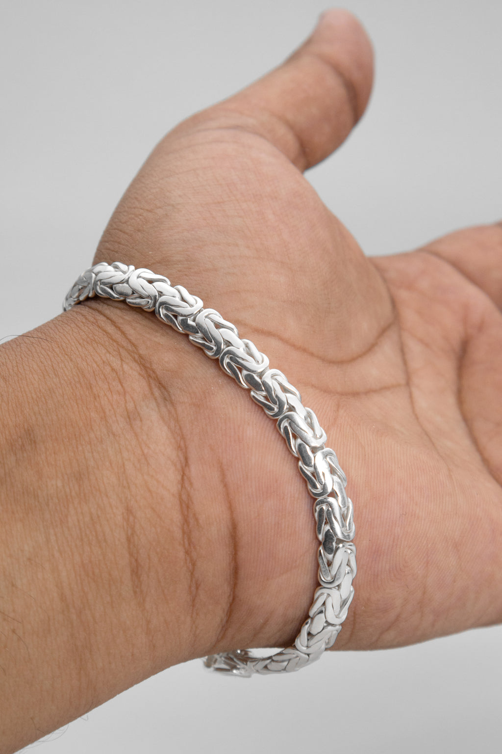 BYZANTINE LINK BRACELET (8mm)