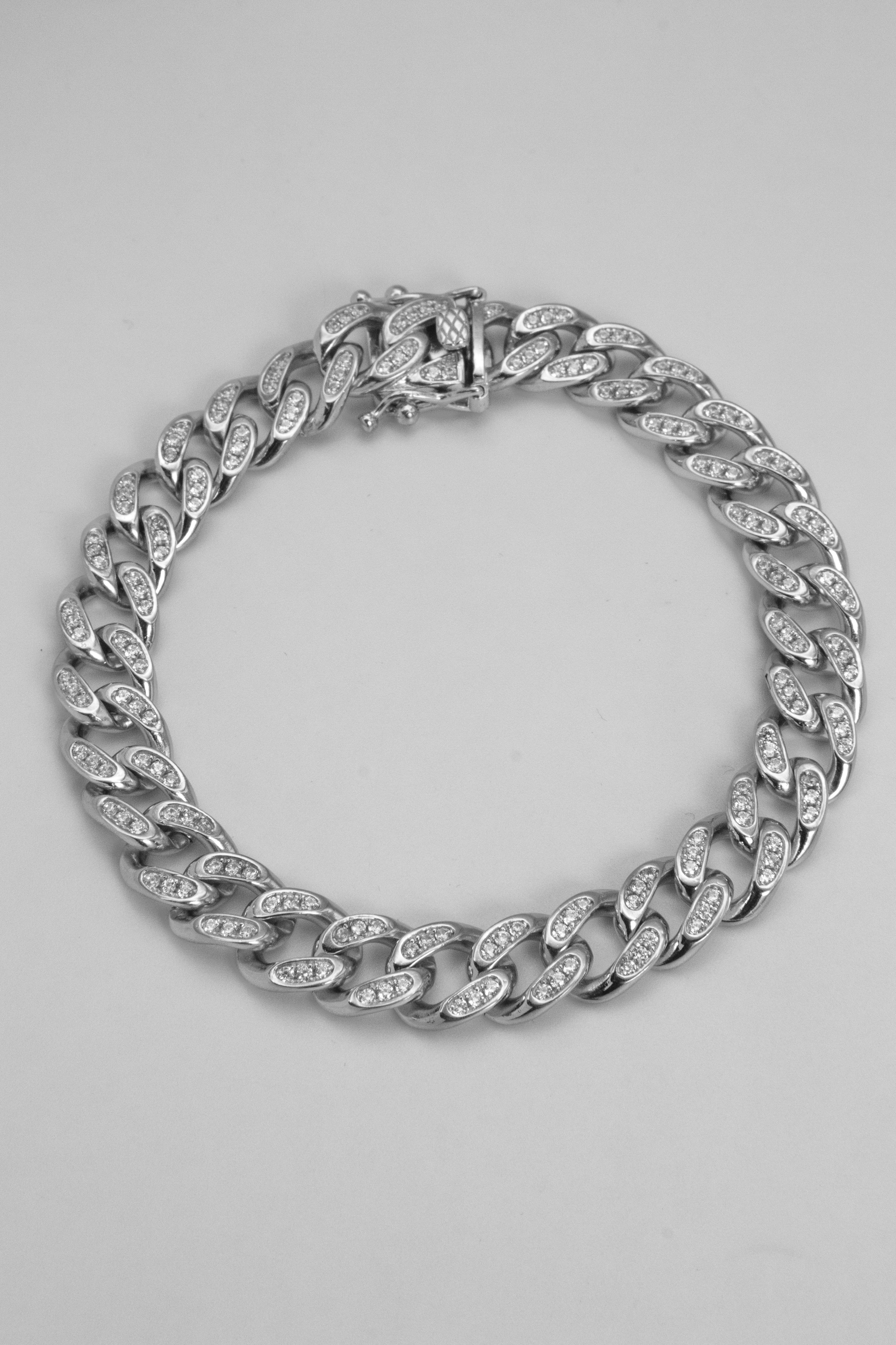 ICED CUBAN LINK BRACELET (8mm)