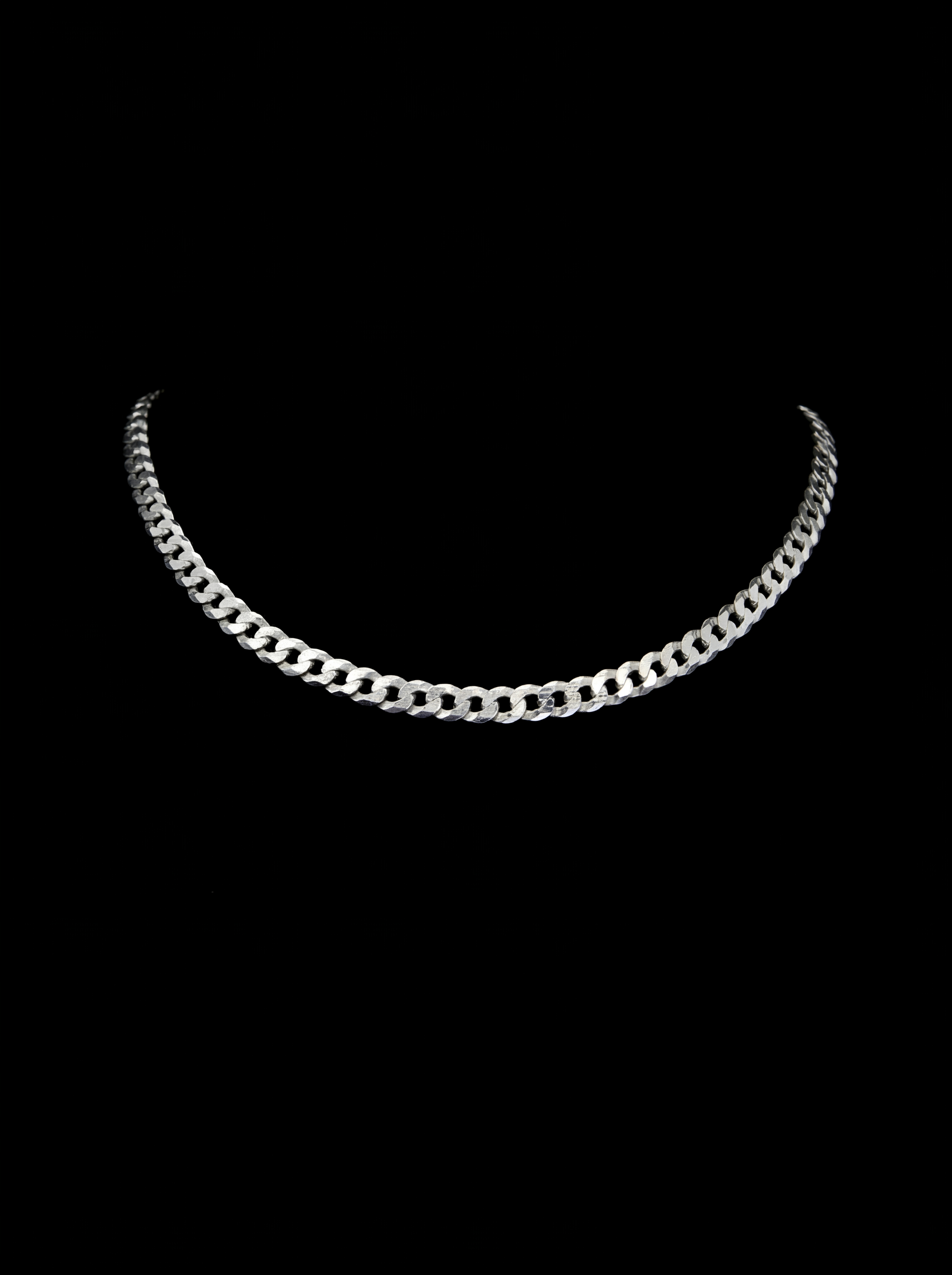 CURB LINK CHAIN (4mm)
