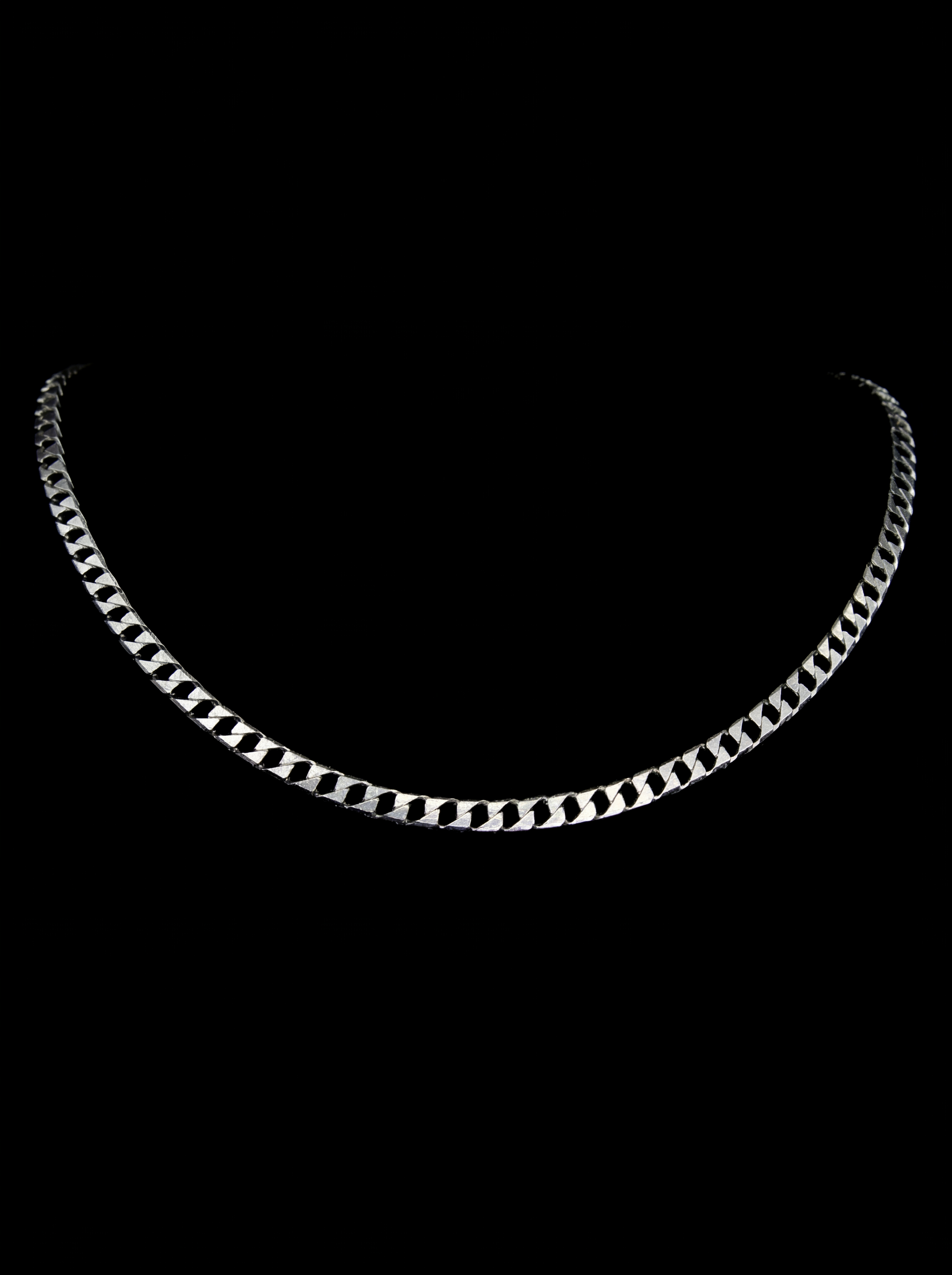 SQUARE CUBAN LINK CHAIN (4mm)